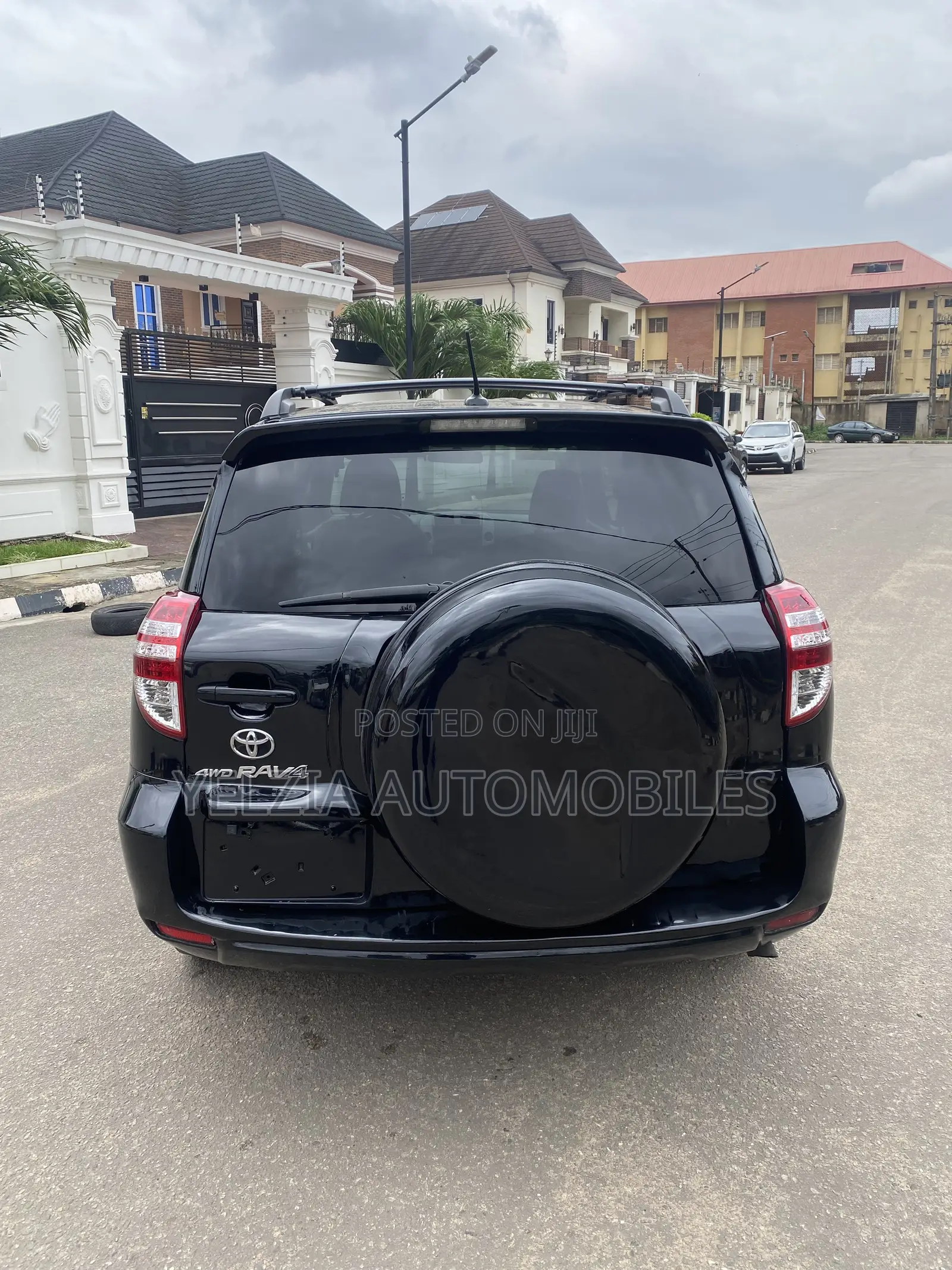 Toyota RAV4 2012 Black