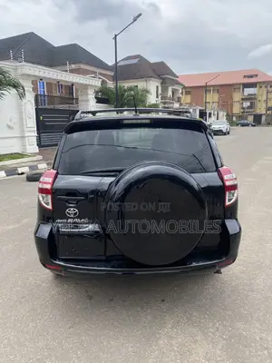 Toyota RAV4 2012 Black
