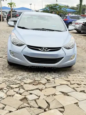 Hyundai Elantra 2012 Blue