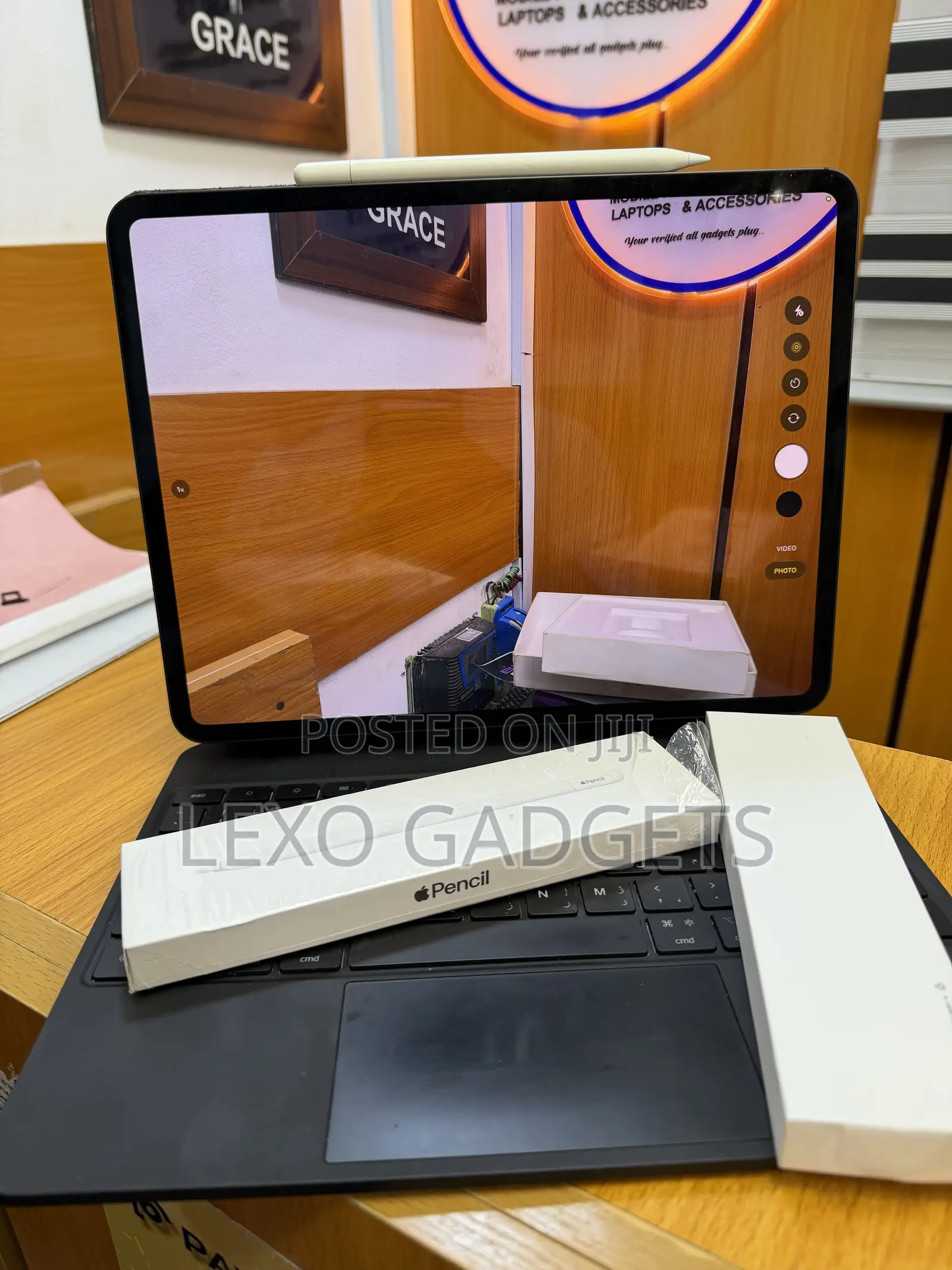 Apple iPad Pro 13 (2024) 256 GB Gray