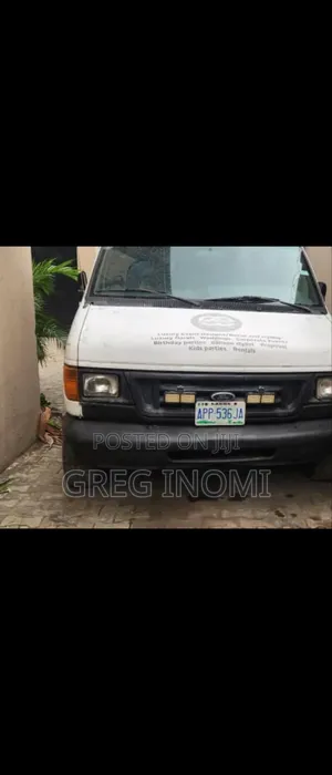 Ford E350 2007 White