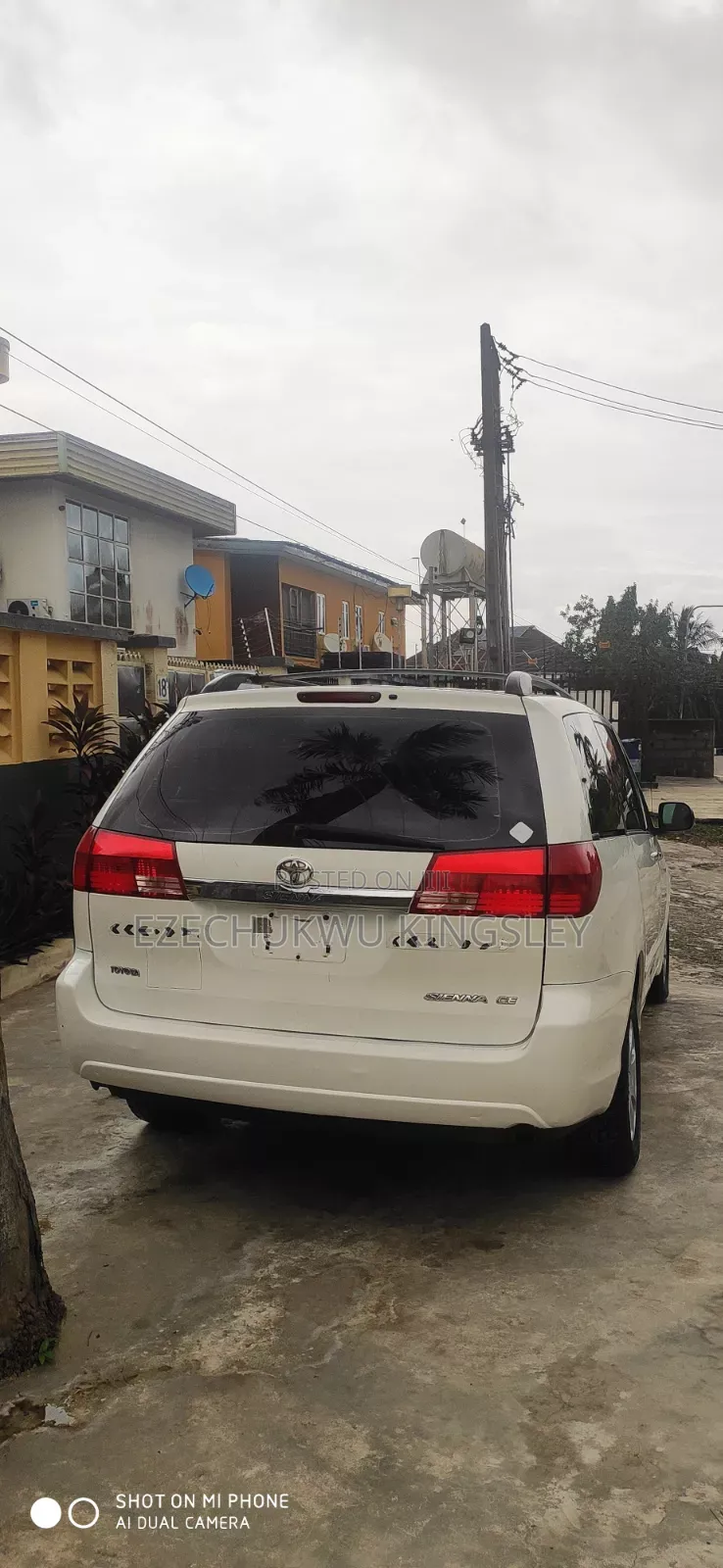 Toyota Sienna 2005 White