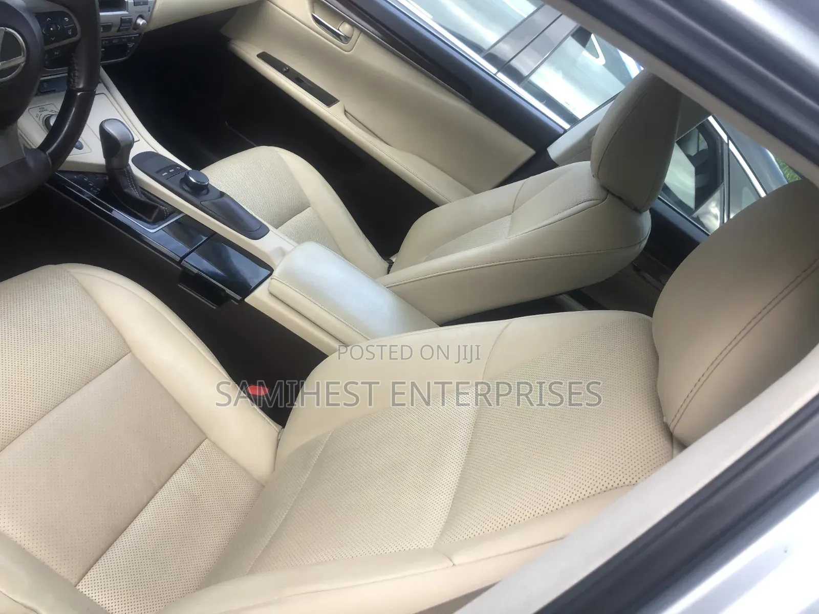 Lexus ES 2017 Silver