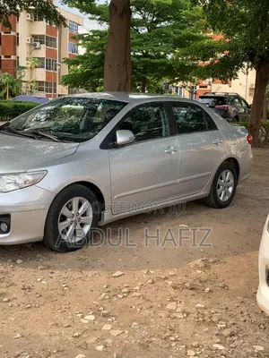 Toyota Corolla 2010 Silver