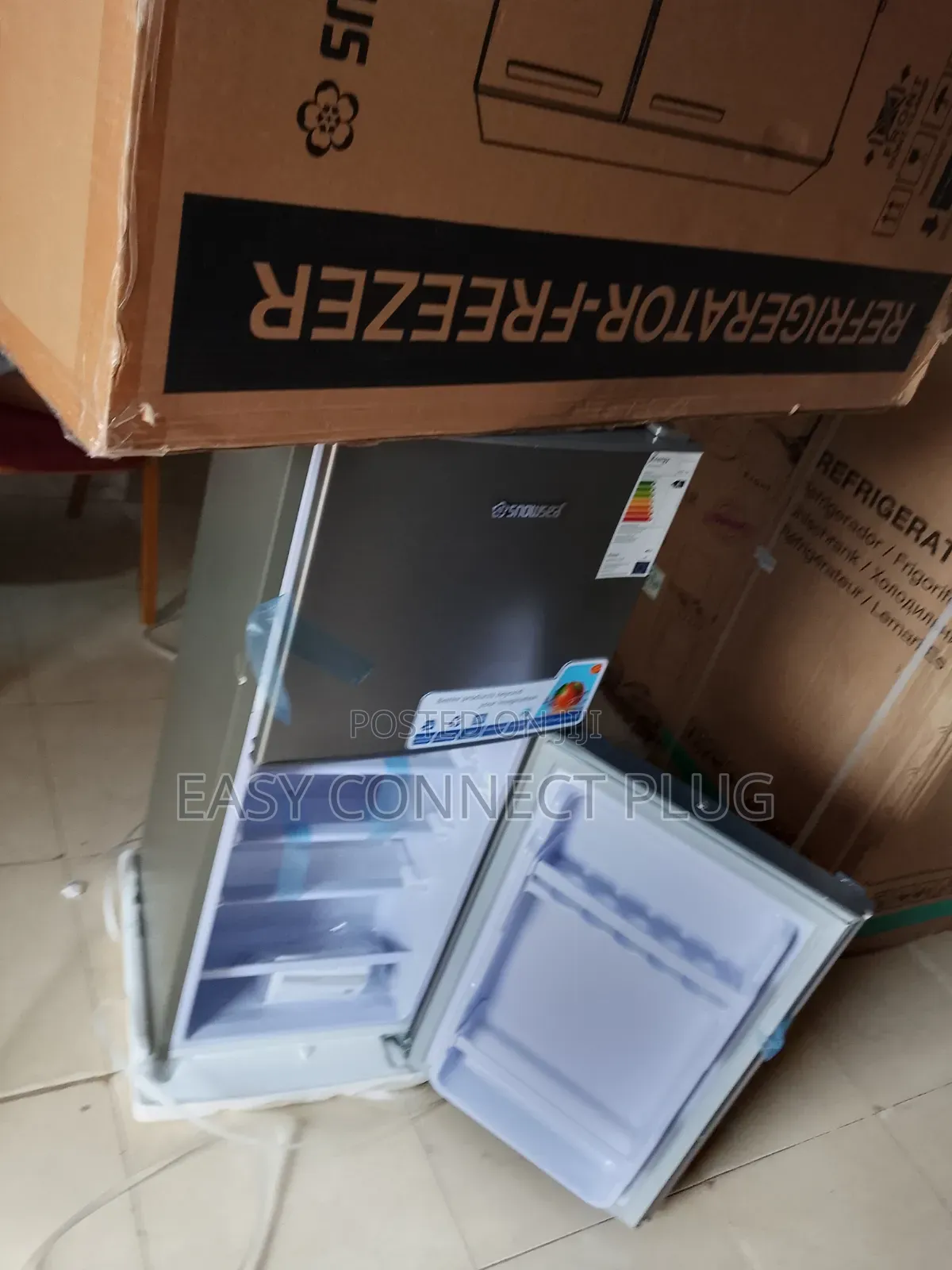 120 Liters Refrigerator (Snowsea).