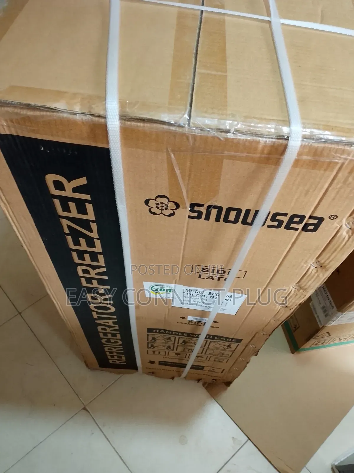 120 Liters Refrigerator (Snowsea).