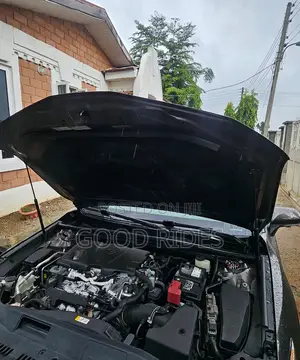 Toyota Camry XLE FWD (2.5L 4cyl 8AM) 2018 Gray