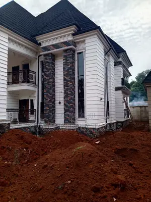 We Build Beautiful Homes That Last