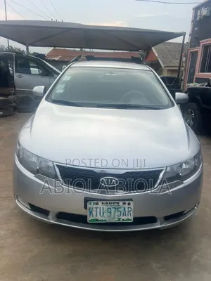 Kia Cerato 2010 Silver