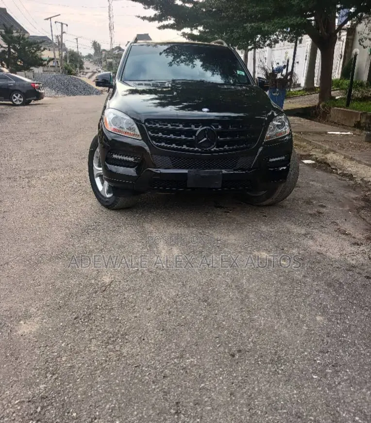 Mercedes-Benz M Class 2015 Black