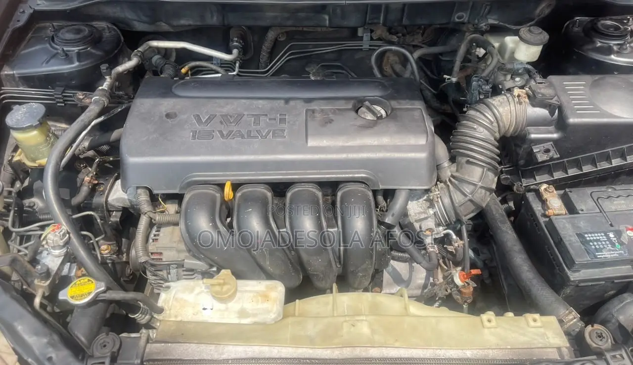 Toyota Corolla 2006 Red