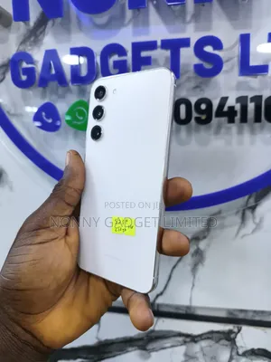 Samsung Galaxy S23+ 256 GB White