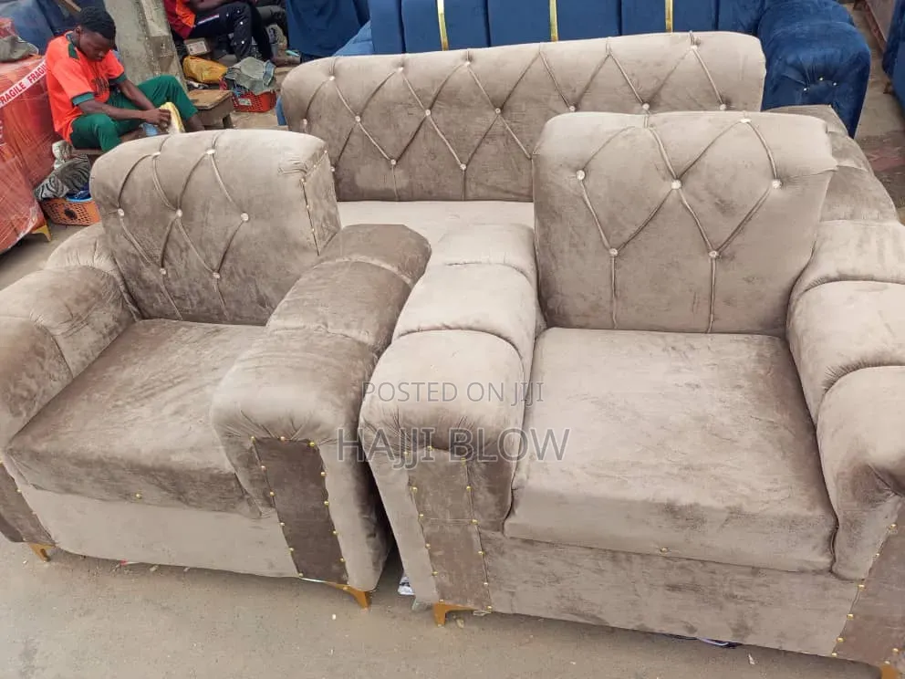 Full Set of Chairs Available in Different Colors