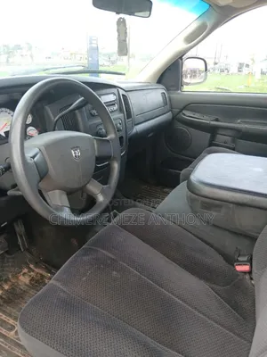 Dodge RAM 1500 Quad Cab 4x4 Laramie 2005 Brown