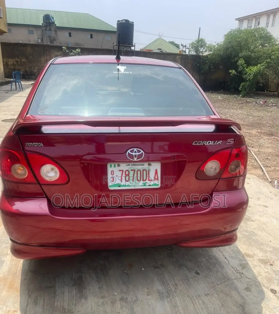 Toyota Corolla 2006 Red
