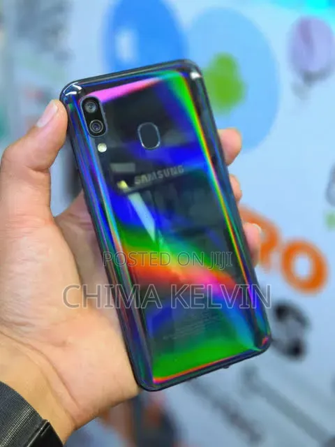 Samsung Galaxy A40 64 GB Blue