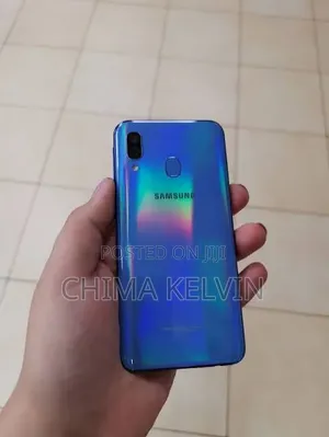 Samsung Galaxy A40 64 GB Blue