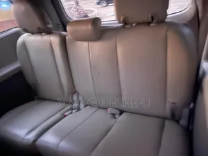Toyota Sienna 2011 Green