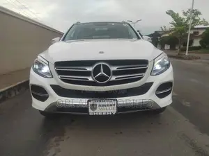 Mercedes-Benz GLE-Class 2017 White
