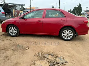 Toyota Corolla 2009 Red
