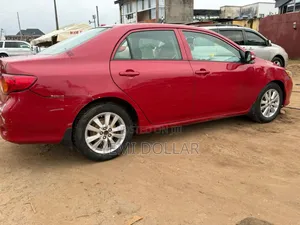 Toyota Corolla 2009 Red