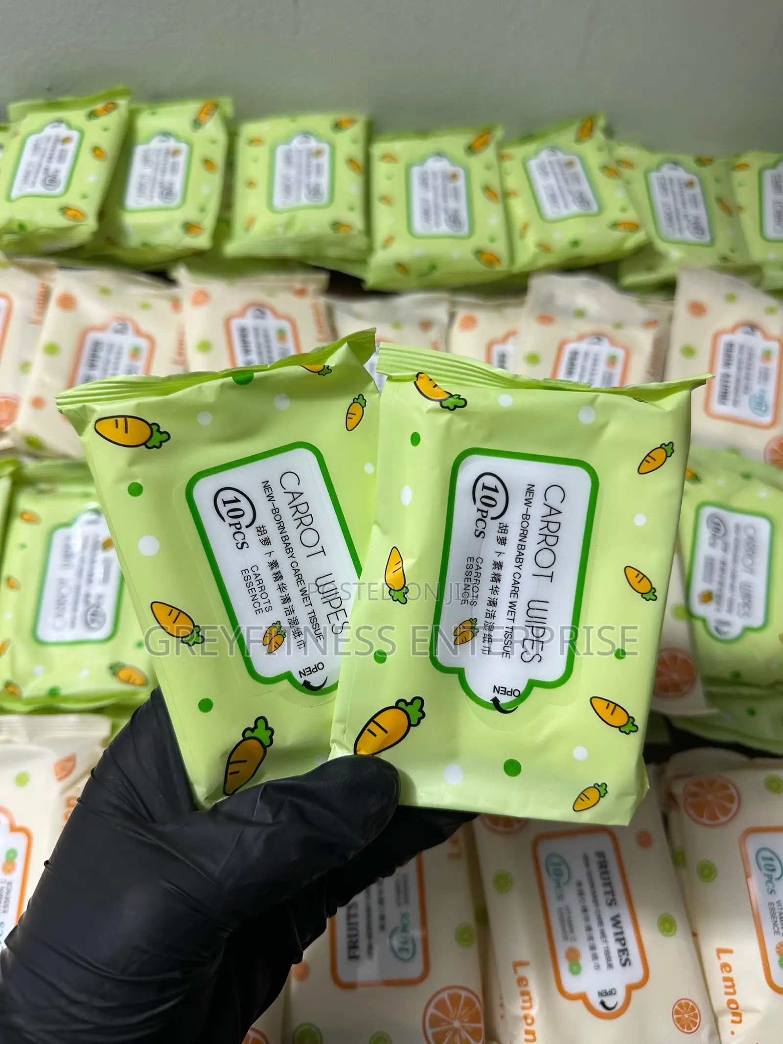 10pcs Per Pack Mini Fruit Wipes