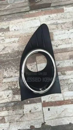 Fender Chrome Renault Duster 2019