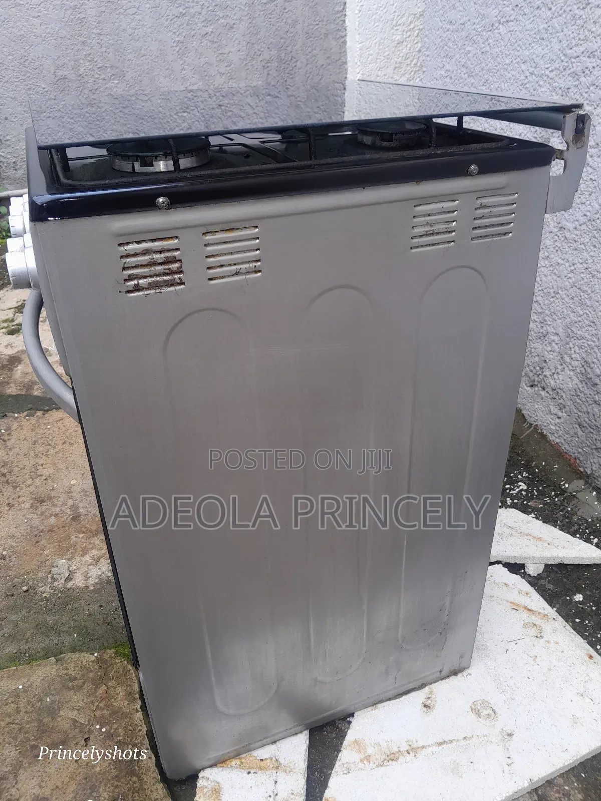 4. Face Gas Burner With Oven