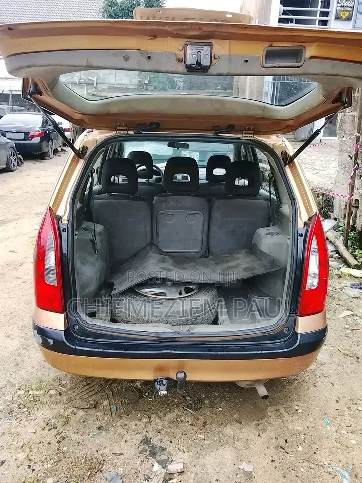 Mazda Premacy 2007 Brown