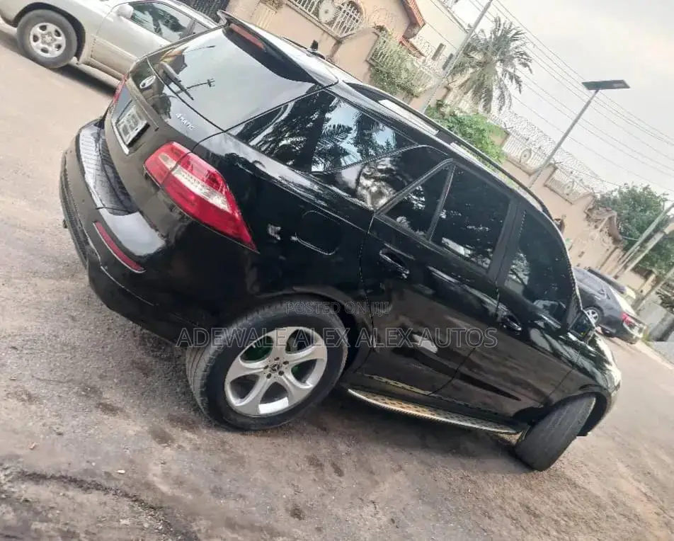 Mercedes-Benz M Class 2015 Black