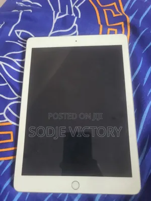 Apple iPad 9.7 32 GB White
