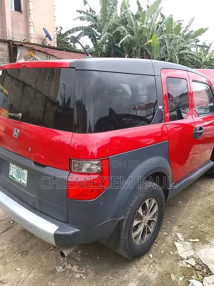 Honda Element 2006 Red