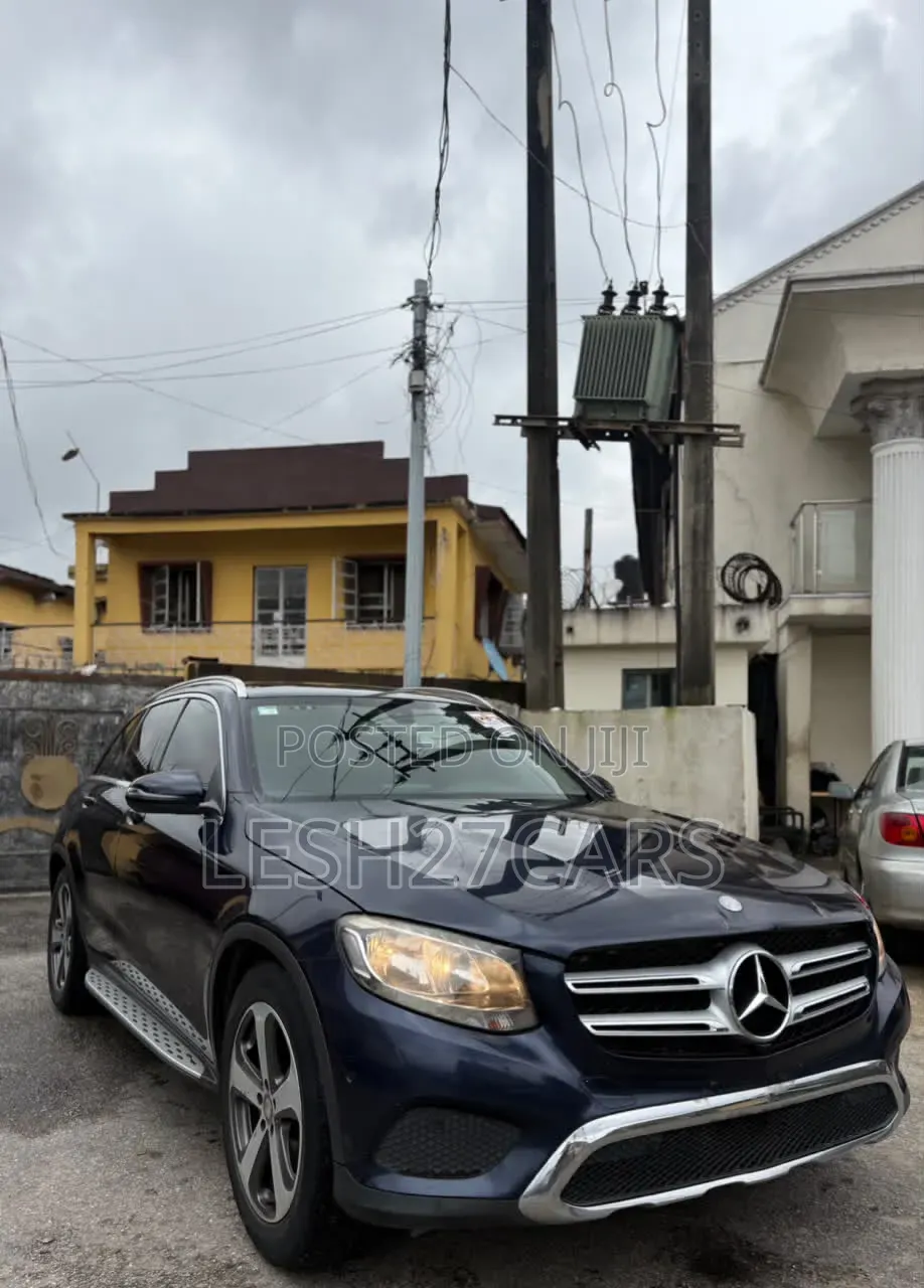 Mercedes-Benz GLC-Class 2017 Blue