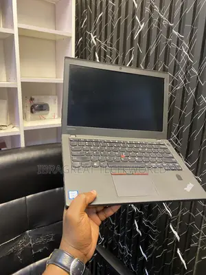 Laptop Lenovo ThinkPad X270 8GB Intel Core i7 SSD 256GB
