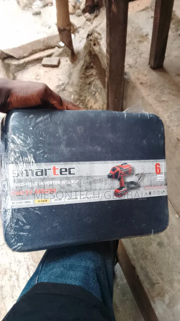 Handheld Electric Welding Machine ( Smartec)