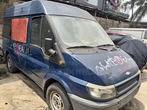 Ford Transit 2002 Blue