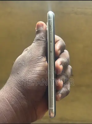 Apple iPhone 11 Pro 64 GB White