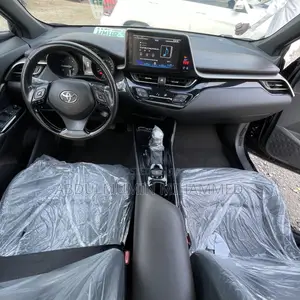 Toyota C-HR 2024 Black