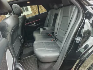 Mercedes-Benz GLE-Class 2025 Black