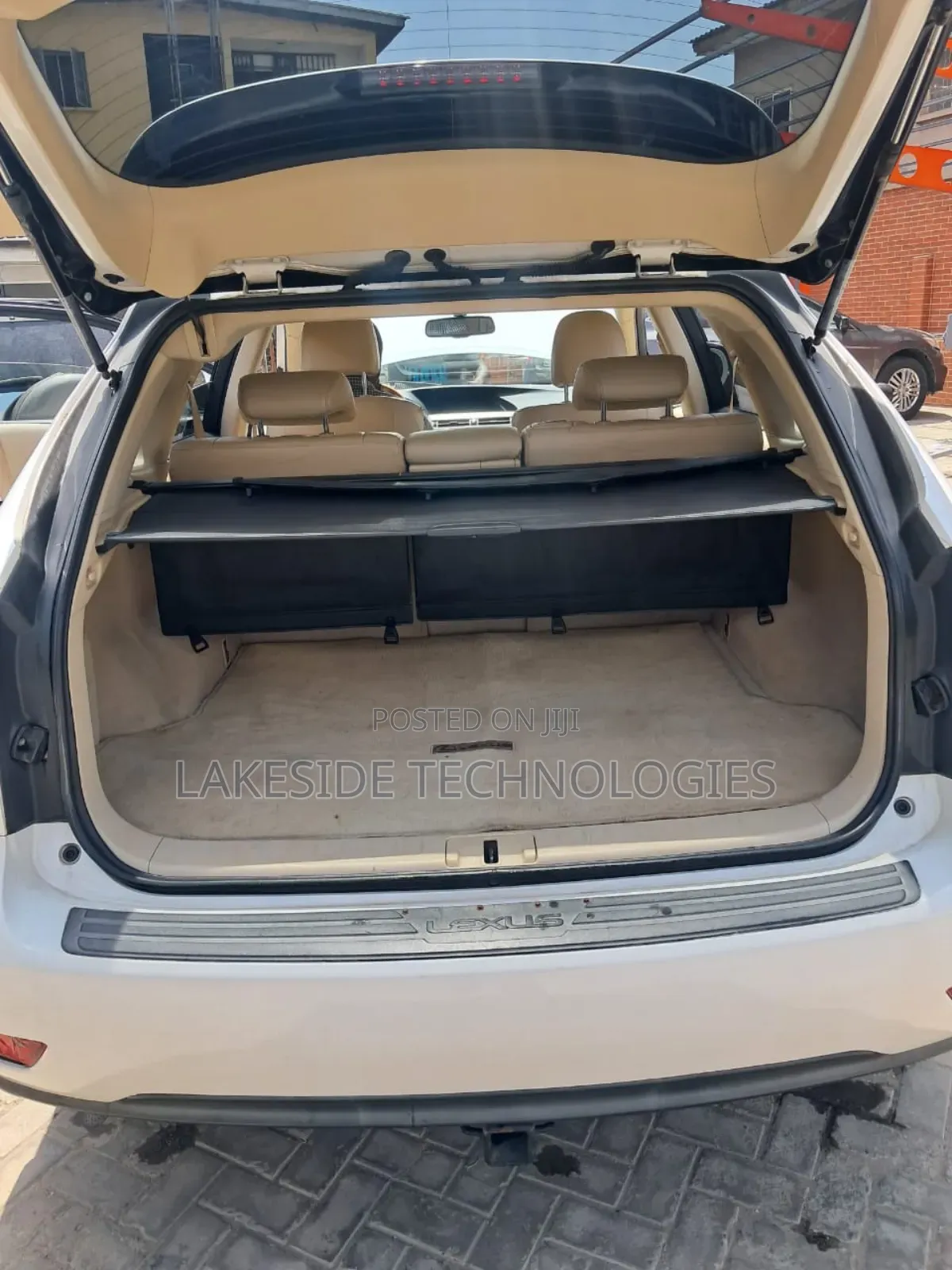 Lexus RX 2011 White