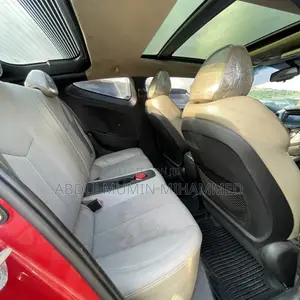 Hyundai Veloster Automatic 2012 Red
