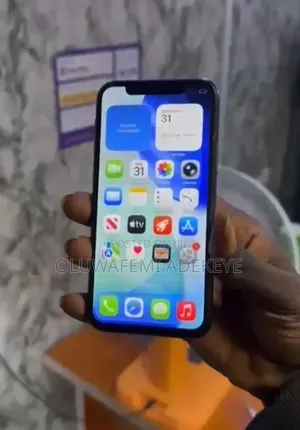 New Apple iPhone 11 Pro 64 GB