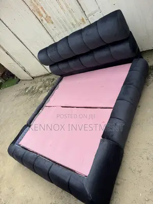 6 by 6 Best Quality Bubble Bedframe.
