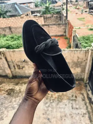 Quality Suede Shoe