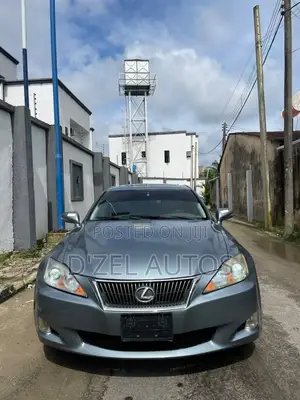 Lexus IS 250 Automatic 2010 Green