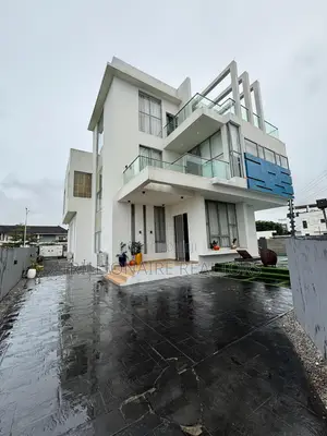 Furnished 5bdrm Duplex in Pinnock Beach Estate, Lekki Phase 2 for sale