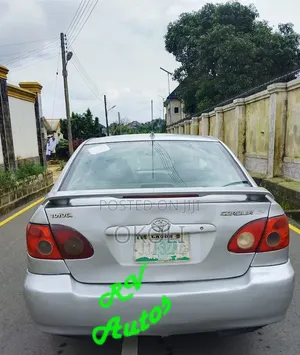 Toyota Corolla 2005 Silver