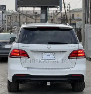 Mercedes-Benz GLE-Class AMG GLE 43 4MATIC 2017 White