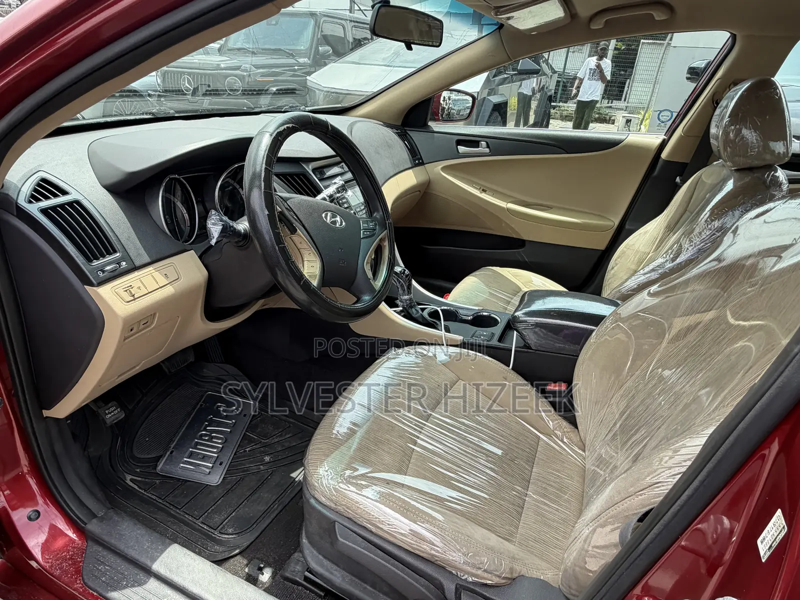 Hyundai Sonata 2011 Red
