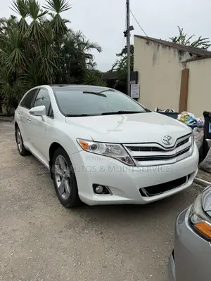 Toyota Venza Limited AWD V6 2013 White